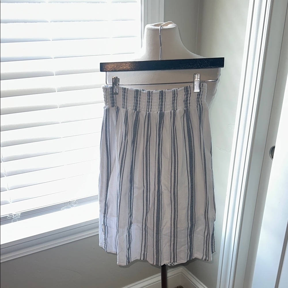 Universal Thread White & Blue Bubble Skirt Knee-Length Casual 100% Cotton Medium